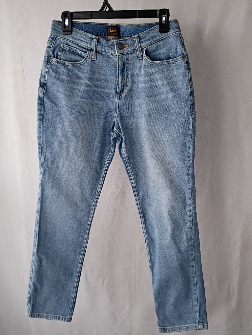 Lee Heritage Mid Rise Slim Straight Jeans Women’s 4 Vibrant Mid Light Wash